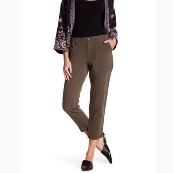 Joie Cropped Pants Size 8 Army Green Linen Blend Fray Hem Studded Straight Leg - Picture 16 of 16